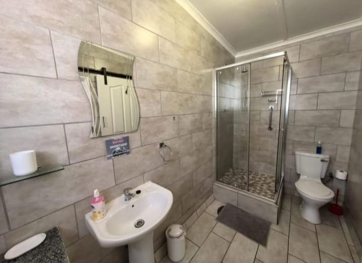 7 Bedroom Property for Sale in Belgravia Northern Cape
